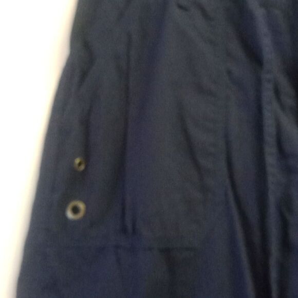 Basic editions womens cargo capri Navy blue size S - Picture 3 of 7